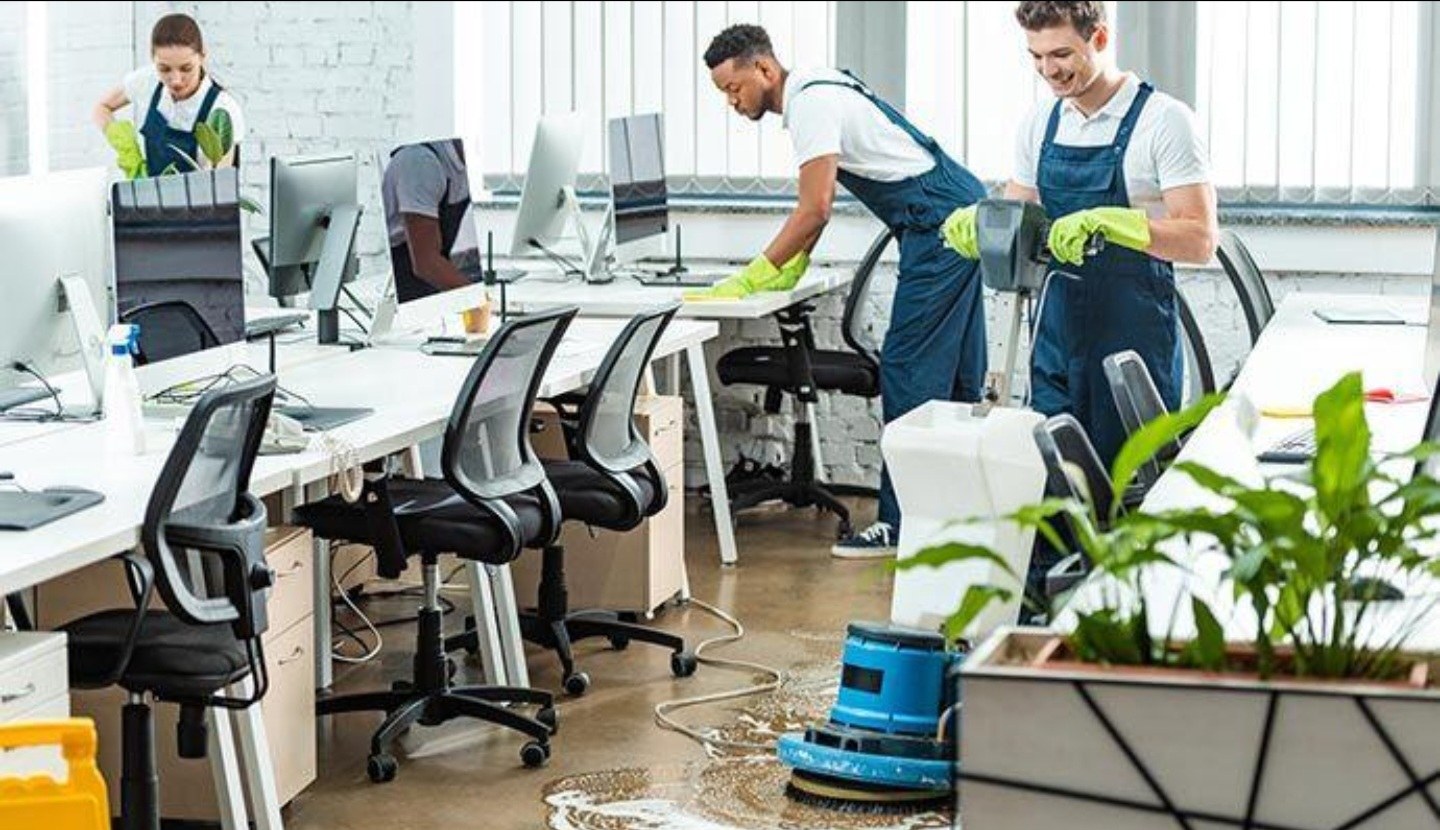 Commercial Deep Cleaning